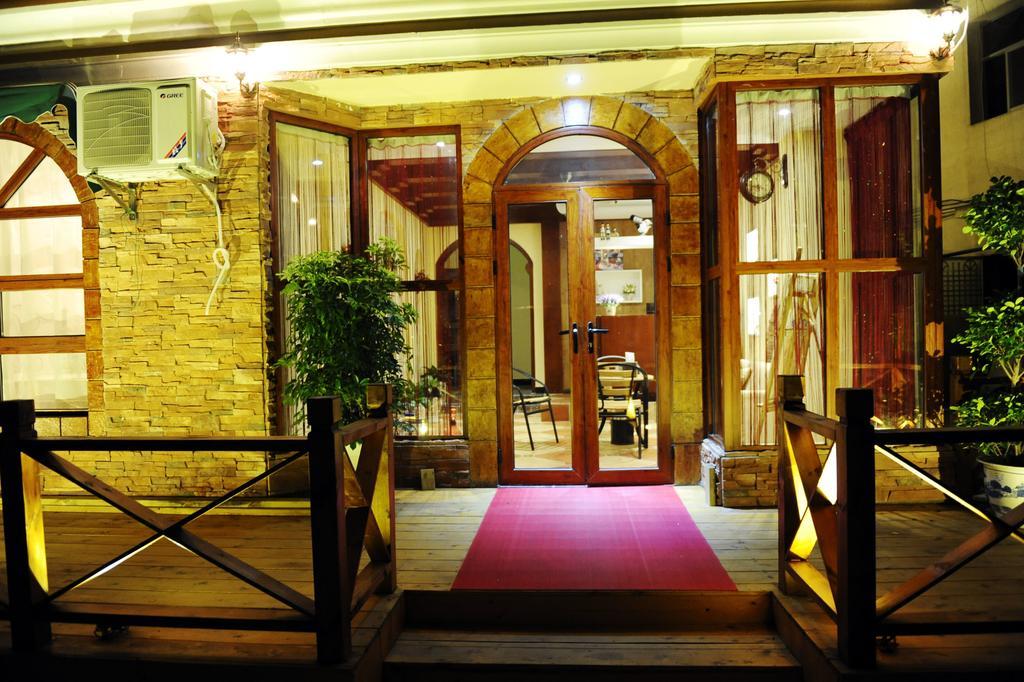 Raimi Hotel Chaqiyu エクステリア 写真